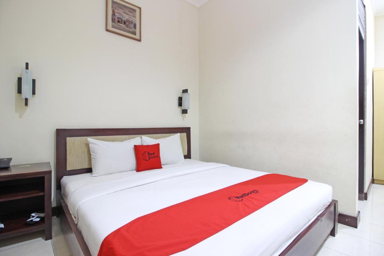 יוגיאקרטה Hotel Septia מראה חיצוני תמונה