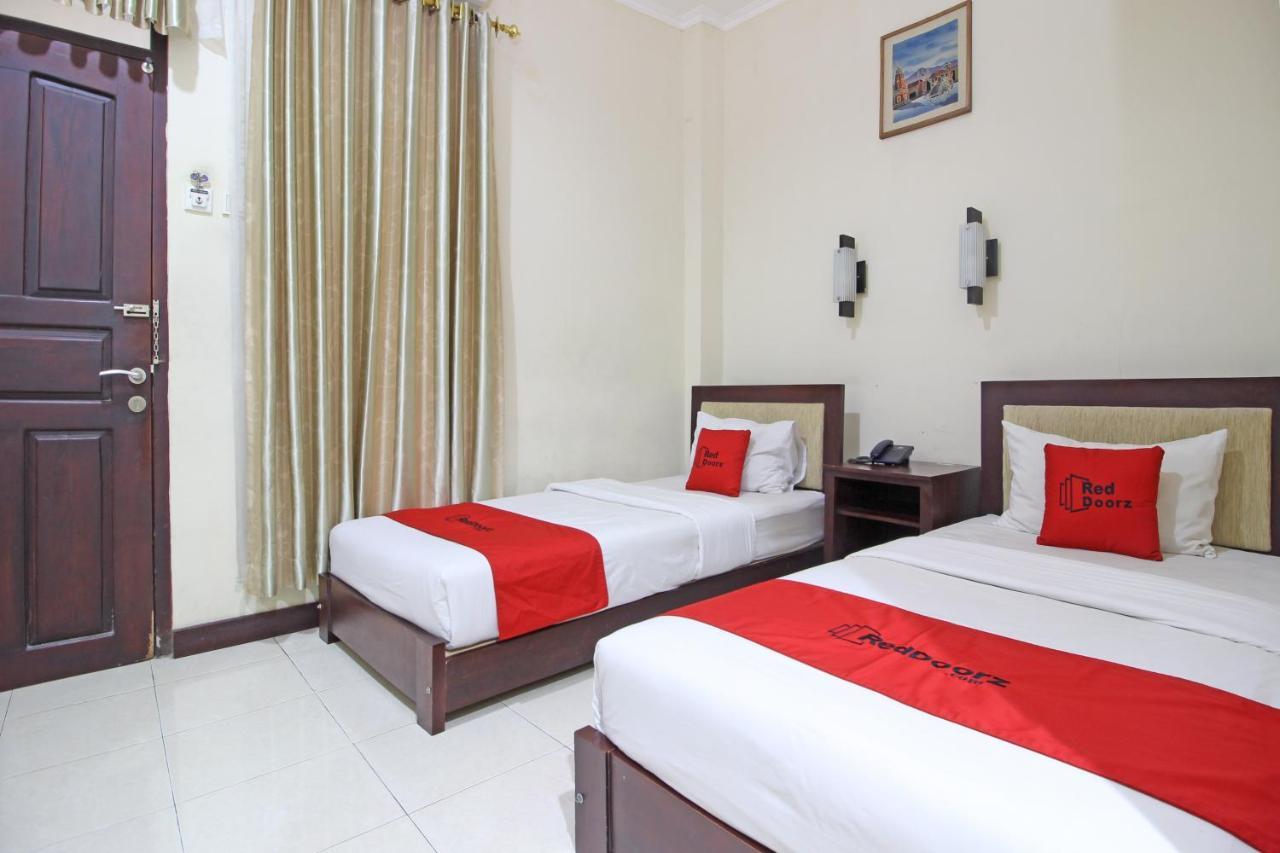 יוגיאקרטה Hotel Septia מראה חיצוני תמונה